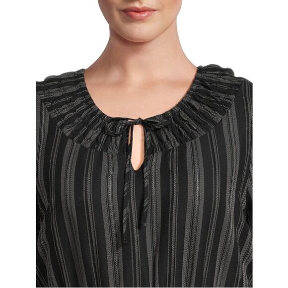 Women's Plus Peasant Tiered Long Sleeve Maxi Dress, Size 3X - Picture 4 of 6